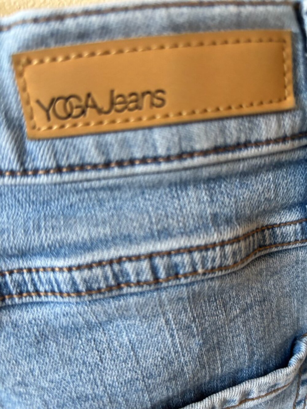 Yoga Jeans Light Wash Straight Leg Jeans Size 10 / 30 Regular EUC
